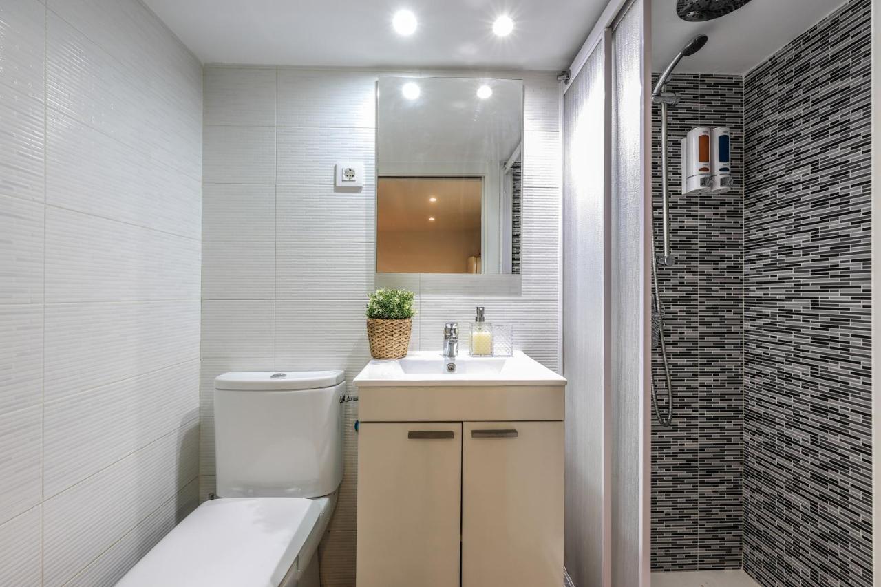 Discover Madrid From Our Cozy Studio Экстерьер фото